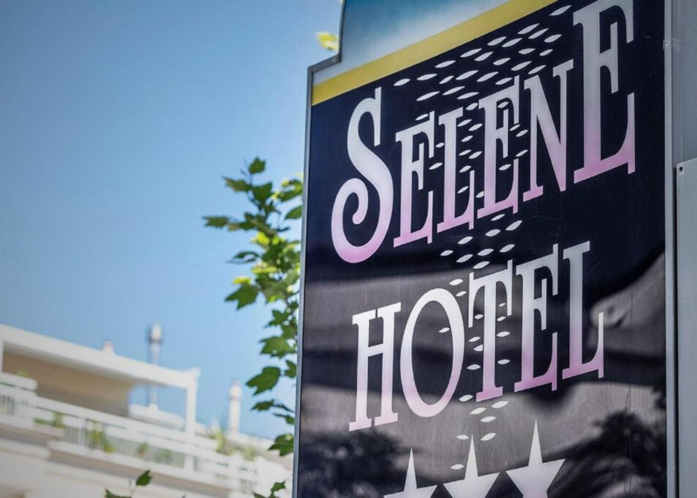 Hotel Selene - Vista Mare 리치오네 외부 사진