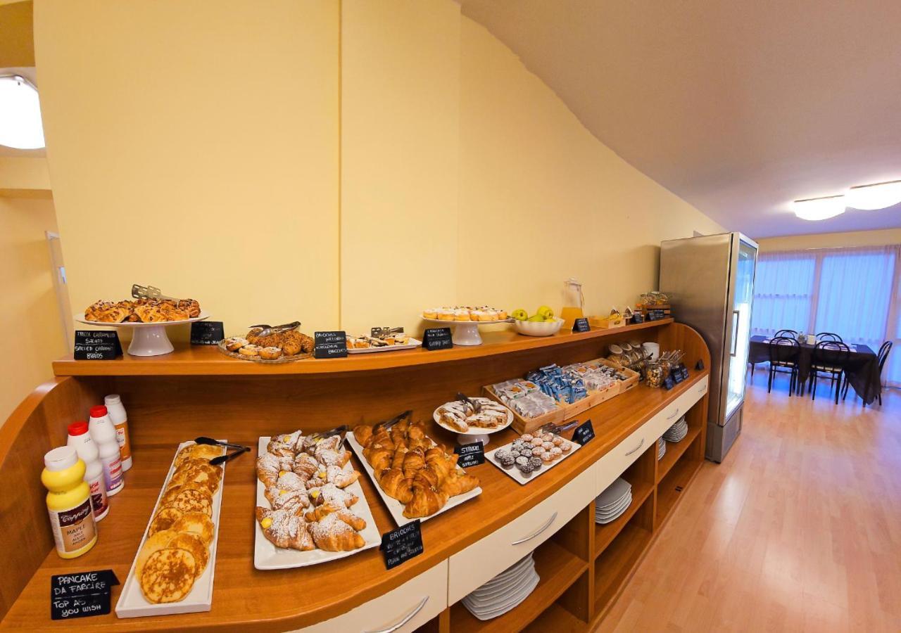 Hotel Selene - Vista Mare 리치오네 외부 사진