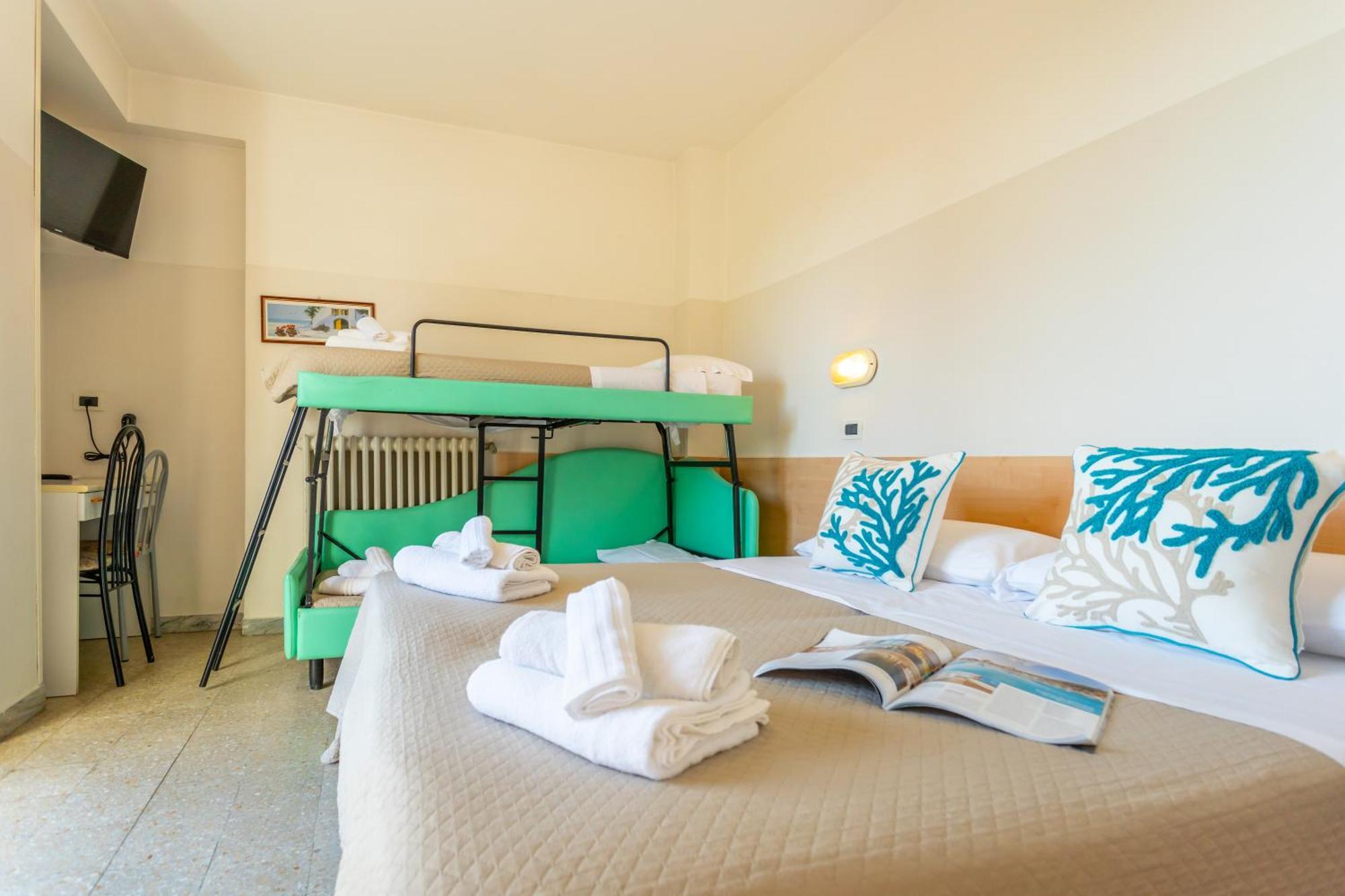 Hotel Selene - Vista Mare 리치오네 객실 사진